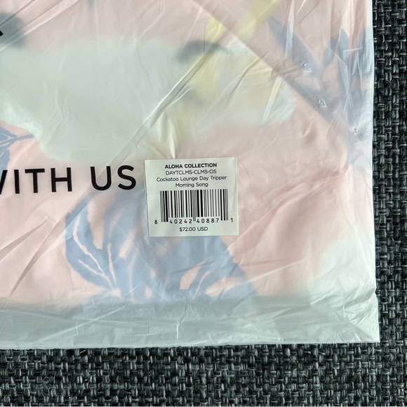 NIB Aloha Collection Cockatoo Lounge Day Tripper- Morning Song - Picture 6 of 10